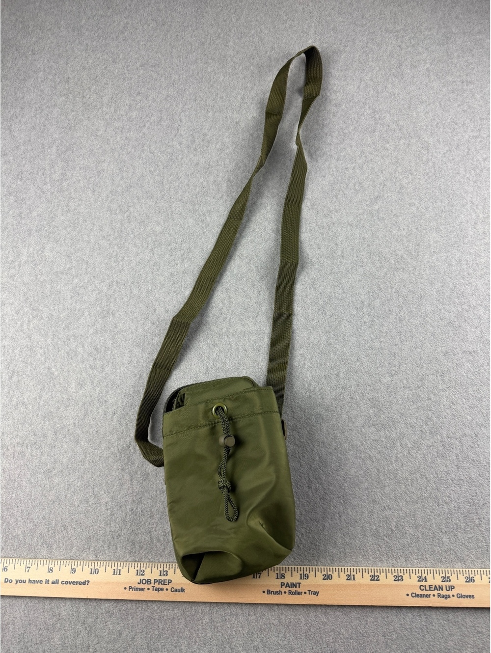 Adrienne Vittadini Olive Green Mini Crossbody Bag Y2K Nylon Phone Utility Purse